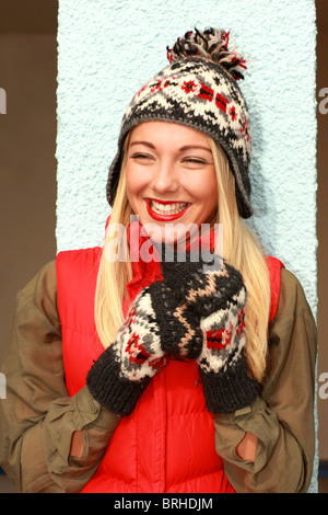 Felice giovane donna. Modello rilasciato Foto Stock