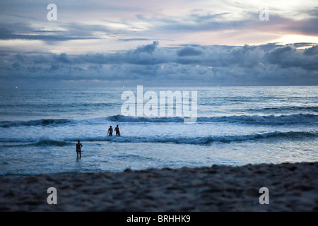 Bang Tao Beach a Phuket al crepuscolo Foto Stock