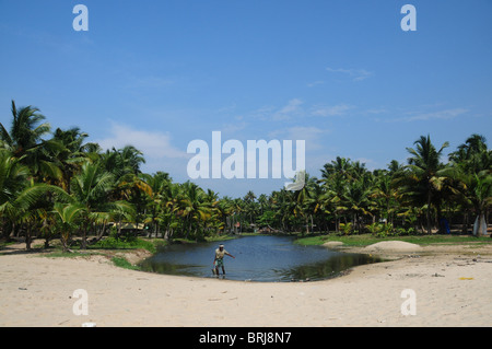 Sud indiane spiagge e lagune, nello Stato di Kerala Foto Stock