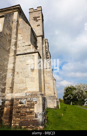 Tutti i santi della chiesa parrocchiale, Shillington vista prospettica della torre, Bedfordshire, Regno Unito Foto Stock