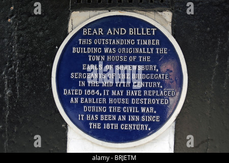 L'orso e la billetta pub di Chester originariamente una casa cittadina costruita nel 1664 e convertito in una locanda nel XVIII secolo Foto Stock