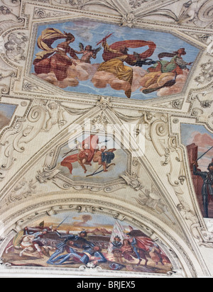 Gli affreschi sul soffitto della Sala Terrana (padiglione) Palazzo Wallenstein Praga Repubblica Ceca Europa orientale Foto Stock