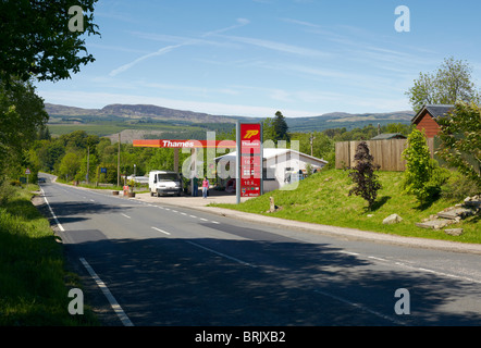 Stazione di benzina della struttura Clachan, a Strachur, Argyll, Scozia. Sul principale A815 Dunoon per strada a Inveraray Foto Stock