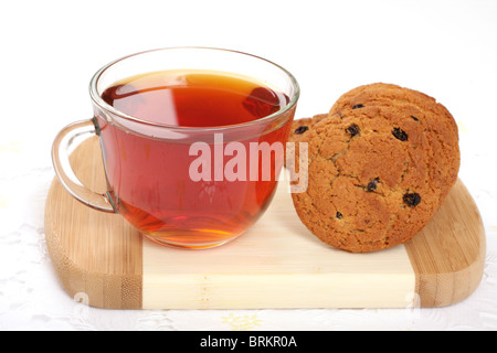 Tazza di tè caldo e biscotti, Foto Stock