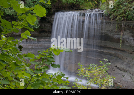 Bridal Veil Falls sull isola Manitoulin. Foto Stock