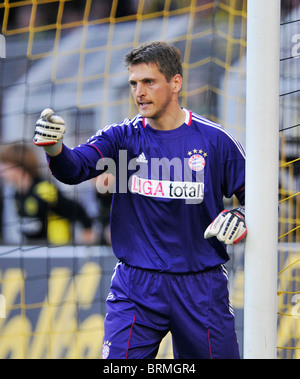 Signal-Iduna Park Dortmund, Germania 4.10.2010, Calcio: Borussia Dortmund vs Bayern Muenchen 2:0 - Roman Weidenfeller, portiere Borussia Dortmund Foto Stock