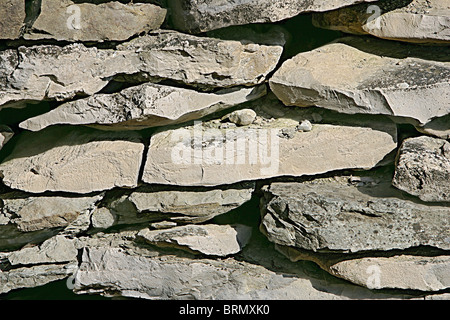 Parete di multi pietre di dimensioni insieme Foto Stock