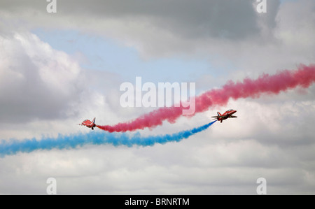 Le frecce rosse display team formazione airshow fumo Foto Stock