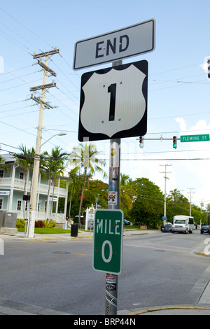 Alla fine dell'autostrada 1 a Key West, Florida Foto Stock