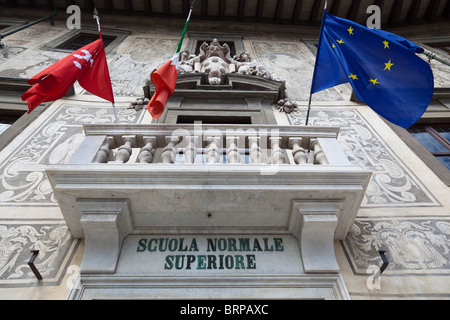 Il Palazzo della Carovana edificio della Scuola Normale Superiore di Pisa in Piazza dei Cavalieri, Pisa, Italia Foto Stock