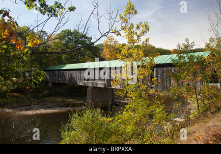 La Scott ponte coperto vicino Townshend nel Vermont, USA Foto Stock