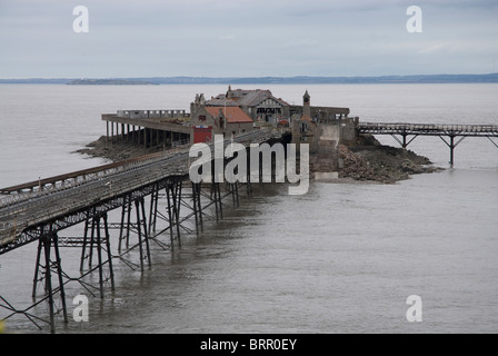 Birnbeck Pier, dei derelitti pier essendo ripristinato a Weston Super Mare, Somerset REGNO UNITO Foto Stock