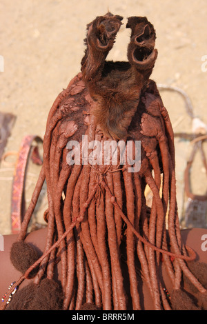 Popolo Himba nella remota regione Opuwo di Namibia Foto Stock