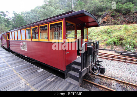 Spirito di treno YALLOURN WALHALLA VICTORIA AUSTRALIA BDB Foto Stock