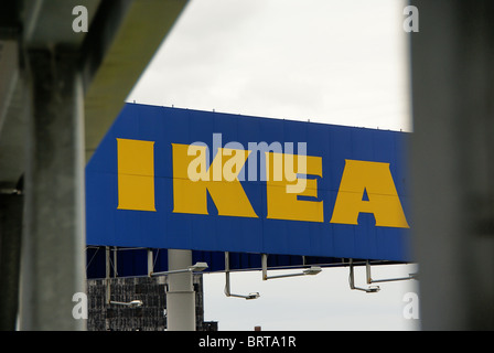 Insegna Ikea su un negozio di Brooklyn, NY Foto Stock