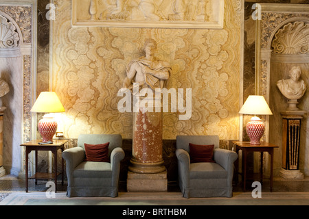 Palazzo Rondinini palace interior Italian decorare arredamento roma italia stile arte nobiltà artistica Foto Stock