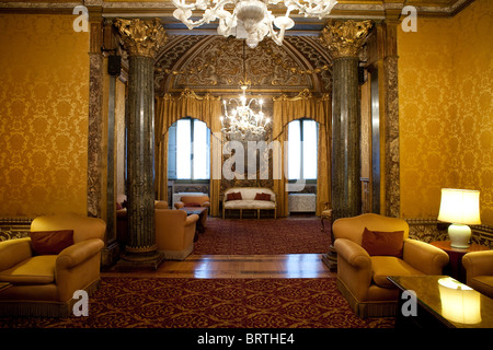 Palazzo Rondinini palace interior Italian decorare arredamento roma italia stile artistico di arte antica nobiltà di stile storico Foto Stock