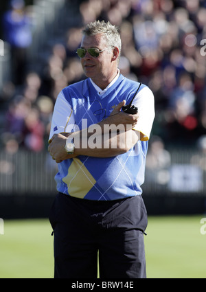 DARREN CLARKE TEAM europeo vice capitano della squadra europea vice capitano Celtic Manor Resort la città di Newport WALES 04 Ottobre 2010 Foto Stock