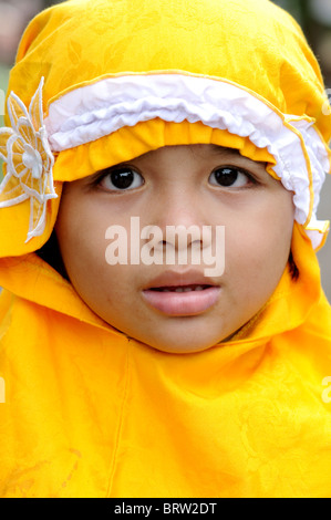 Bambino di belakang padang, isole Riau, INDONESIA Foto Stock