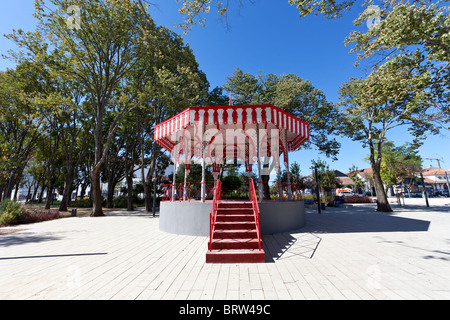 Bandstand nella Republica giardino della città di Santarém, Portogallo. Foto Stock