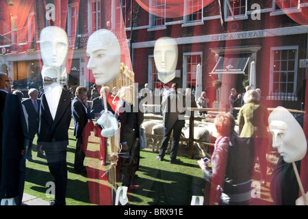 Pecore prendere su Savile Row Foto Stock