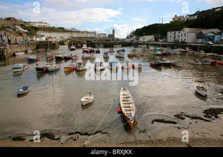 La porta a Porthleven, Cornwall, England Regno Unito Foto Stock