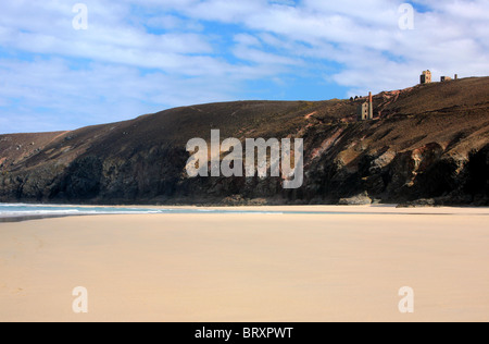 Cappella Porth Beach vicino a Sant Agnese, North Cornwall coast, Inghilterra, Regno Unito. Foto Stock