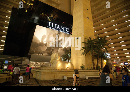 L'ingresso al Vegas Titanic mostra, il Luxor Hotel Las Vegas Stati Uniti d'America Foto Stock