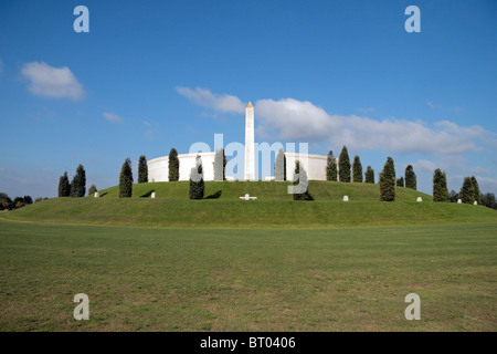 Le Forze Armate Memorial presso il National Memorial Arboretum, Alrewas, Staffordshire, Regno Unito. Foto Stock