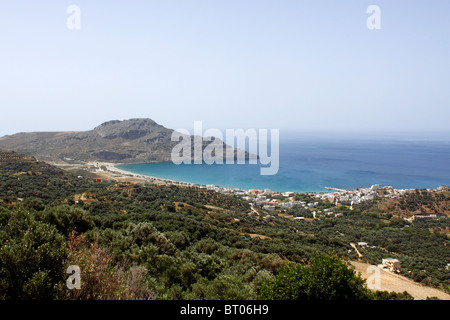 SOPRA IL VILLAGGIO DI PESCATORI DI PLAKIAS. CRETA. Foto Stock