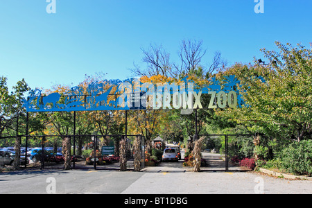 Ingresso al Bronx Zoo di New York City Foto Stock