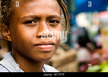 Isole Figi suva ragazza nel mercato Foto Stock