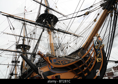 Immagine di Lord Nelson nave ammiraglia HMS Victory a Portsmouth Dockyard nel Hampshire Foto Stock