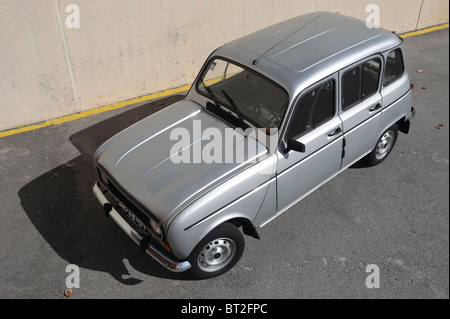 Grigio Renault 4L Foto Stock
