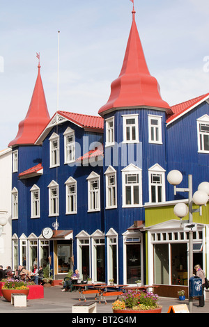 Un cafe in Akureyri, il nord dell'Islanda. Foto Stock