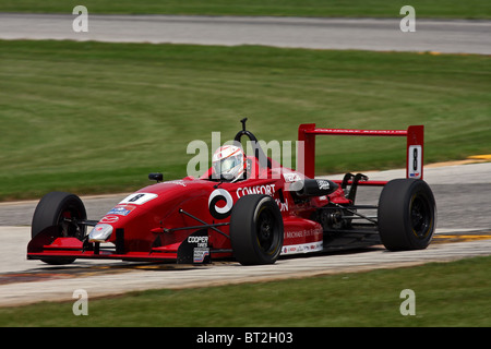 Sage Karam driver della #8 Team Rivoluzione Comfort auto per Andretti Autosport. Foto Stock