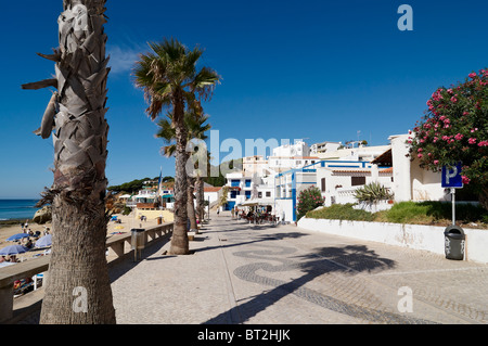 La spiaggia a Olhos de Água nell' Algarve Portogallo. Foto Stock