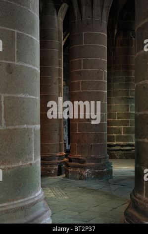 Crypte des Gros Piliers / Cripta dei massicci pilastri a Mont Saint Michel / Saint Michael Mount abbey, Normandia, Francia Foto Stock