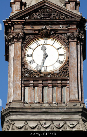 Leeds Post Office Park Lane Leeds Yorkshire Regno Unito Regno Unito architettura vittoriana che mostra la torre dell orologio un edificio elencato Foto Stock