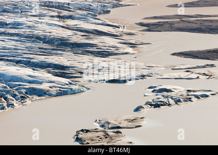 Il ghiacciaio Skaftafellsjokull. Come tutti i'Islanda i ghiacciai si sta ritirando rapidamente a causa di cambiamenti climatici. Foto Stock