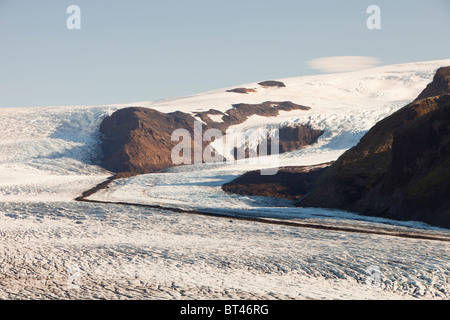 Il ghiacciaio Skaftafellsjokull. Come tutti i'Islanda i ghiacciai si sta ritirando rapidamente a causa di cambiamenti climatici. Foto Stock