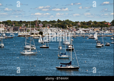 Barche nel porto, Newport, Rhode Island, STATI UNITI D'AMERICA Foto Stock