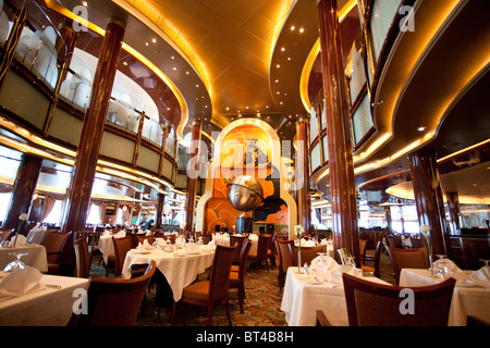 Crociere da sogno, elegante ristorante in stile art deco a bordo della nave oceanica "Queen Victoria" di Cunard. Foto Stock