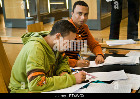 All'interno della Bibliotheca biblioteca di Alessandria. Foto Stock