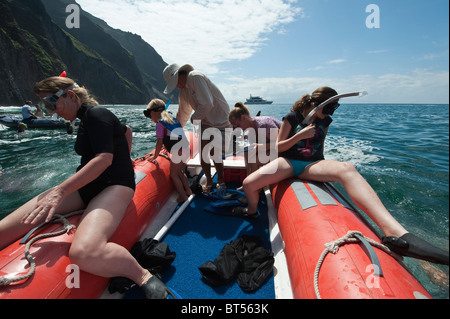 Isole Galapagos, Ecuador. Lo snorkeling a Vincente Roca punto su Isla Isabela (isabela Island). Foto Stock