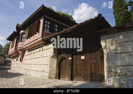 Koprivshtitza (o Koprivshtitsa), città vecchia, conosciuta come un esempio di architettura tradizionale bulgara, la casa di Kableshkov, il museo Foto Stock