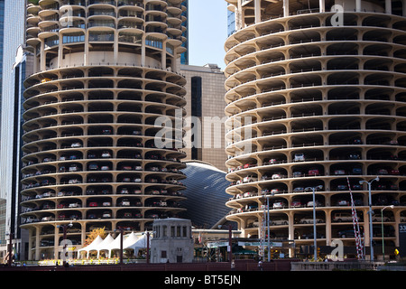 Marina torri della città a 300 N. membro Chicago, IL, Stati Uniti d'America. Foto Stock