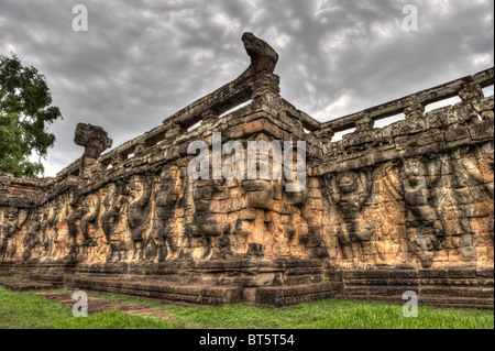 Terrazza degli elefanti in Angkor Thom, Cambogia Foto Stock