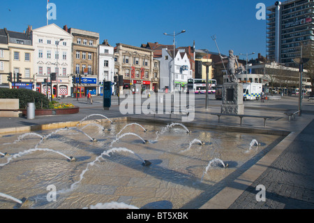 Fontane a Anchor Road Bristol City Centre Foto Stock