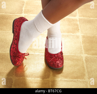 Rosso rubino sequin pantofole square Foto Stock